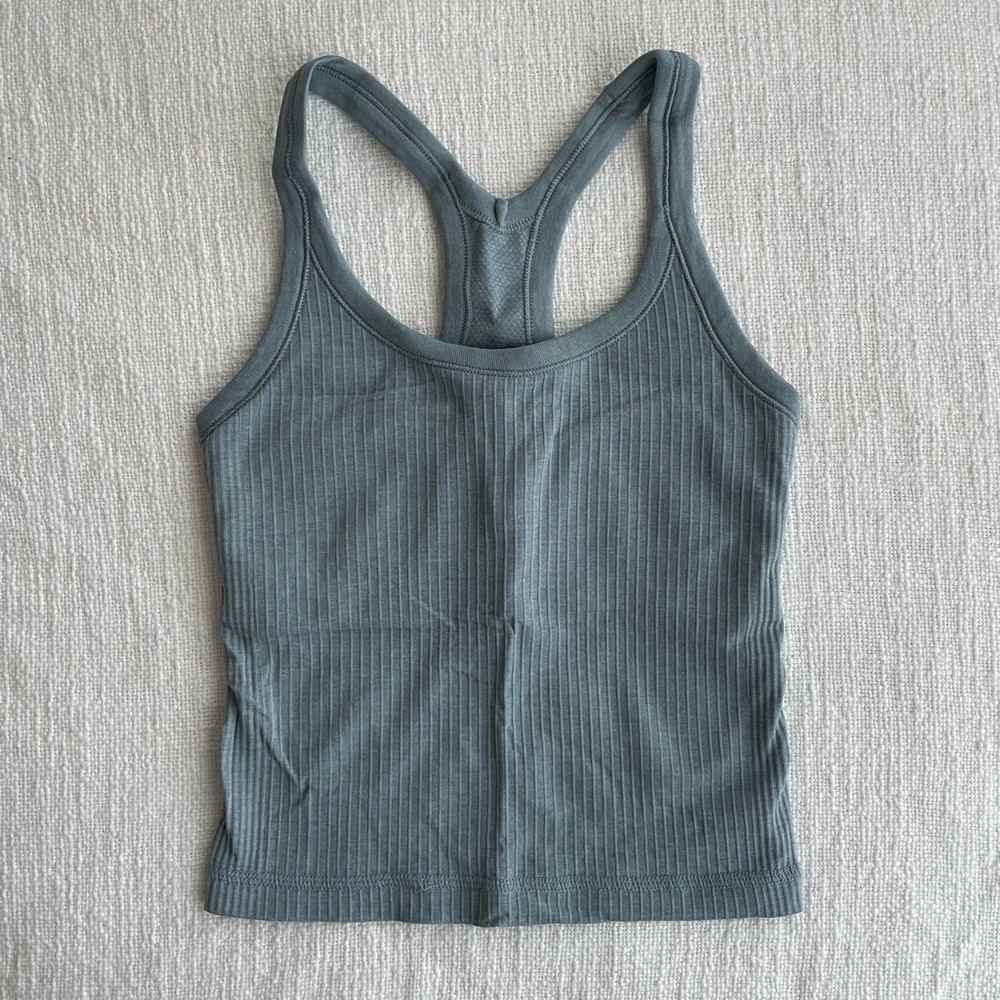 Lululemon Ebb to Street Tank